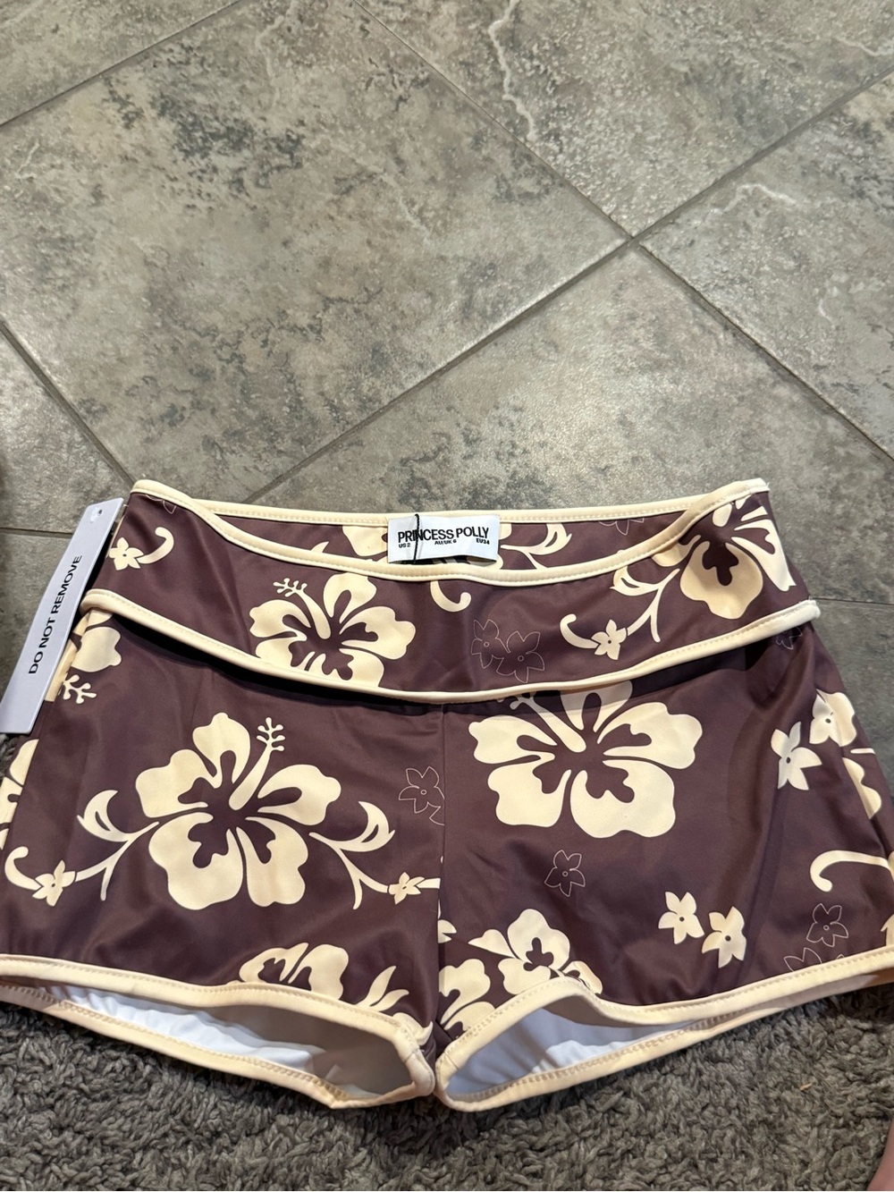 🐈Princess Polly Makira Tie Up Shorts in Brown Hibiscus